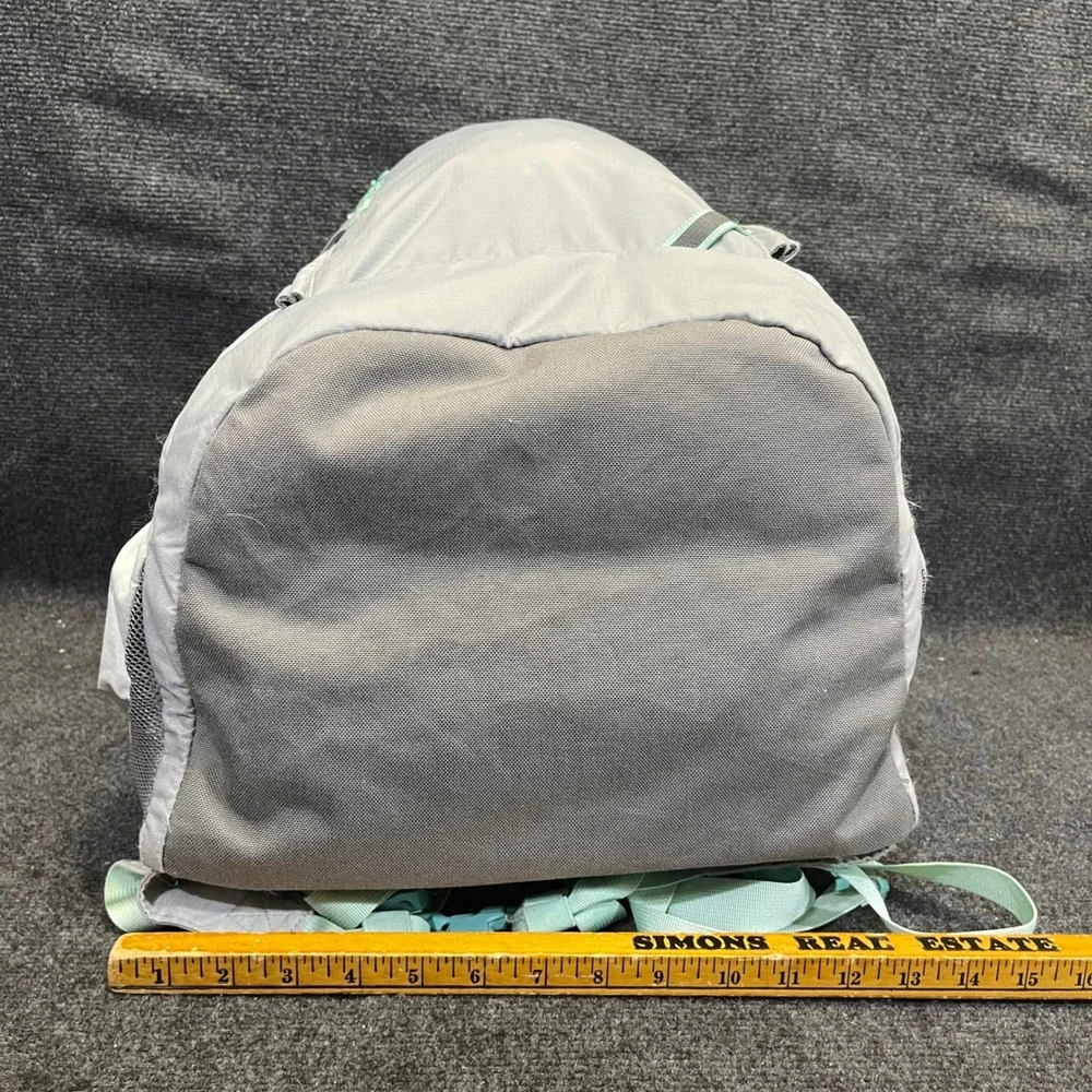 L.L. Bean 510387 Comfort Carry Laptop Pack 42L Gray Mint Backpack School Bag